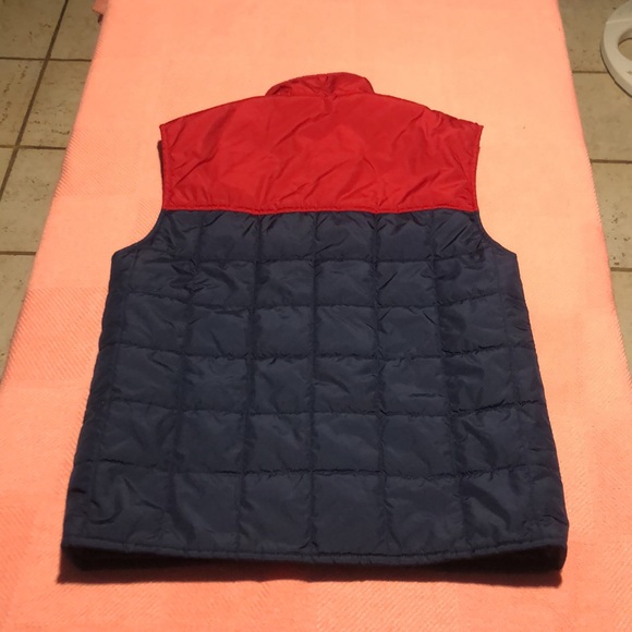 ⭐️⬇️ Gap Men’s Multicolor Puffer Vest Jacket - Picture 7 of 7